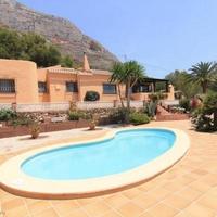 Villa in Spain, Comunitat Valenciana, Alicante, 293 sq.m.