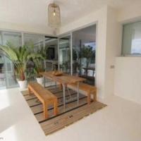 Villa in Spain, Comunitat Valenciana, Alicante, 835 sq.m.
