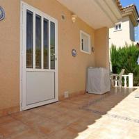Villa in Spain, Comunitat Valenciana, Alicante, 96 sq.m.