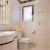 Villa in Spain, Comunitat Valenciana, Alicante, 260 sq.m.