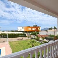 Villa in Spain, Comunitat Valenciana, Alicante, 205 sq.m.