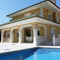 Villa in Spain, Comunitat Valenciana, Alicante, 400 sq.m.