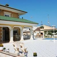Villa in Spain, Comunitat Valenciana, Alicante, 400 sq.m.