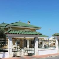 Villa in Spain, Comunitat Valenciana, Alicante, 400 sq.m.