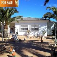 Villa in Spain, Comunitat Valenciana, Alicante, 250 sq.m.
