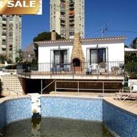 Villa in Spain, Comunitat Valenciana, Alicante, 231 sq.m.