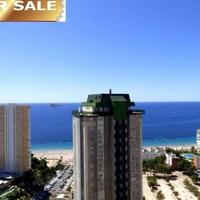 Flat in Spain, Comunitat Valenciana, Alicante, 300 sq.m.