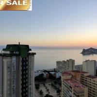 Flat in Spain, Comunitat Valenciana, Alicante, 300 sq.m.