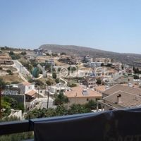 Other commercial property in Republic of Cyprus, Lemesou, 1092 sq.m.