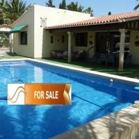 Villa in Spain, Comunitat Valenciana, Alicante, 165 sq.m.