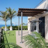 Apartment in Spain, Canary Islands, Santa Cruz de Tenerife, 95 sq.m.