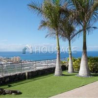 Apartment in Spain, Canary Islands, Santa Cruz de Tenerife, 95 sq.m.
