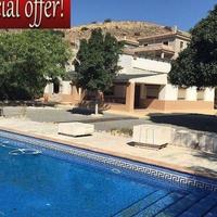 Villa in Spain, Comunitat Valenciana, Alicante, 200 sq.m.