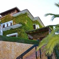 Villa in Spain, Comunitat Valenciana, Alicante, 400 sq.m.