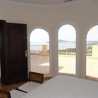 Villa in Spain, Comunitat Valenciana, Alicante, 600 sq.m.