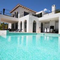 Villa in Spain, Comunitat Valenciana, Alicante, 400 sq.m.