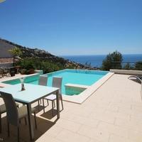 Villa in Spain, Comunitat Valenciana, Alicante, 400 sq.m.