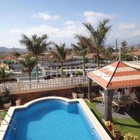 Вилла в Испании, Канарские Острова, Санта-Крус-де-Тенерифе, 161 кв.м.