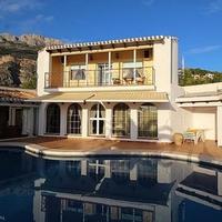 Villa in Spain, Comunitat Valenciana, Alicante, 364 sq.m.