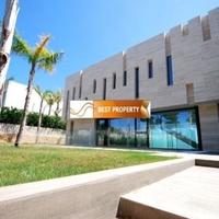 Villa in Spain, Comunitat Valenciana, Alicante, 700 sq.m.