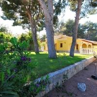 Villa in Spain, Comunitat Valenciana, Alicante, 190 sq.m.