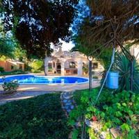 Villa in Spain, Comunitat Valenciana, Alicante, 285 sq.m.