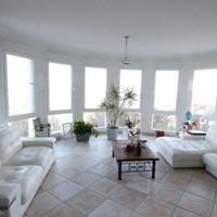 Villa in Spain, Comunitat Valenciana, Alicante, 600 sq.m.