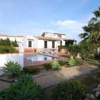 Villa in Spain, Comunitat Valenciana, Alicante, 350 sq.m.
