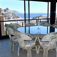 Flat in Spain, Comunitat Valenciana, Alicante, 200 sq.m.