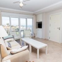 Flat in Spain, Comunitat Valenciana, Alicante, 180 sq.m.