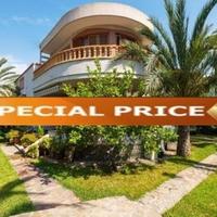 Villa in Spain, Comunitat Valenciana, Alicante, 200 sq.m.