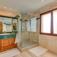 Villa in Spain, Balearic Islands, Palma, 430 sq.m.