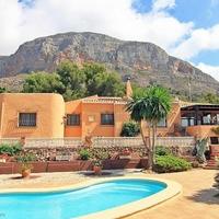 Villa in Spain, Comunitat Valenciana, Alicante, 210 sq.m.