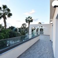 Flat in Republic of Cyprus, Eparchia Pafou, 121 sq.m.