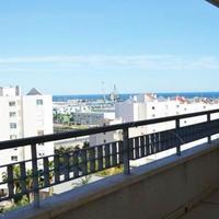 Flat in Spain, Comunitat Valenciana, Alicante, 160 sq.m.