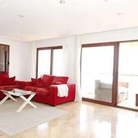 Flat in Spain, Comunitat Valenciana, Alicante, 162 sq.m.