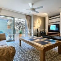 Flat in Republic of Cyprus, Lemesou, 211 sq.m.