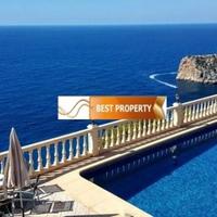 Villa in Spain, Comunitat Valenciana, Alicante, 230 sq.m.