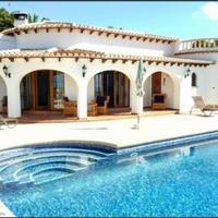 Villa in Spain, Comunitat Valenciana, Alicante, 230 sq.m.