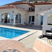 Villa in Spain, Comunitat Valenciana, Alicante, 500 sq.m.