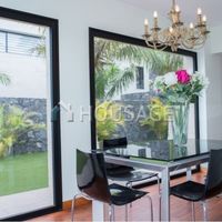 Villa in Spain, Canary Islands, Santa Cruz de Tenerife, 352 sq.m.