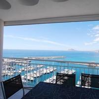 Flat in Spain, Comunitat Valenciana, Alicante, 160 sq.m.