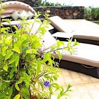 Villa in Spain, Canary Islands, Santa Cruz de Tenerife, 400 sq.m.