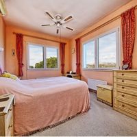 Villa in Spain, Balearic Islands, Palma, 140 sq.m.