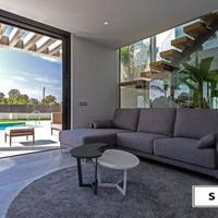 Villa in Spain, Comunitat Valenciana, Alicante, 202 sq.m.