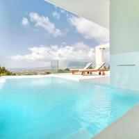 Villa in Spain, Comunitat Valenciana, Alicante, 592 sq.m.