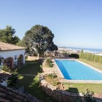 Villa in Spain, Comunitat Valenciana, Alicante, 670 sq.m.