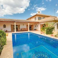 House in Spain, Balearic Islands, Palma, 455 sq.m.