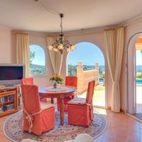 Villa in Spain, Balearic Islands, Palma, 200 sq.m.