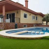 Villa in Spain, Comunitat Valenciana, Alicante, 285 sq.m.
